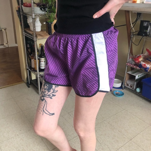Work out shorts - Picture 2 of 5